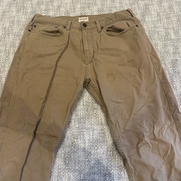 Docker’s Men’s Pants - Picture 1 of 6